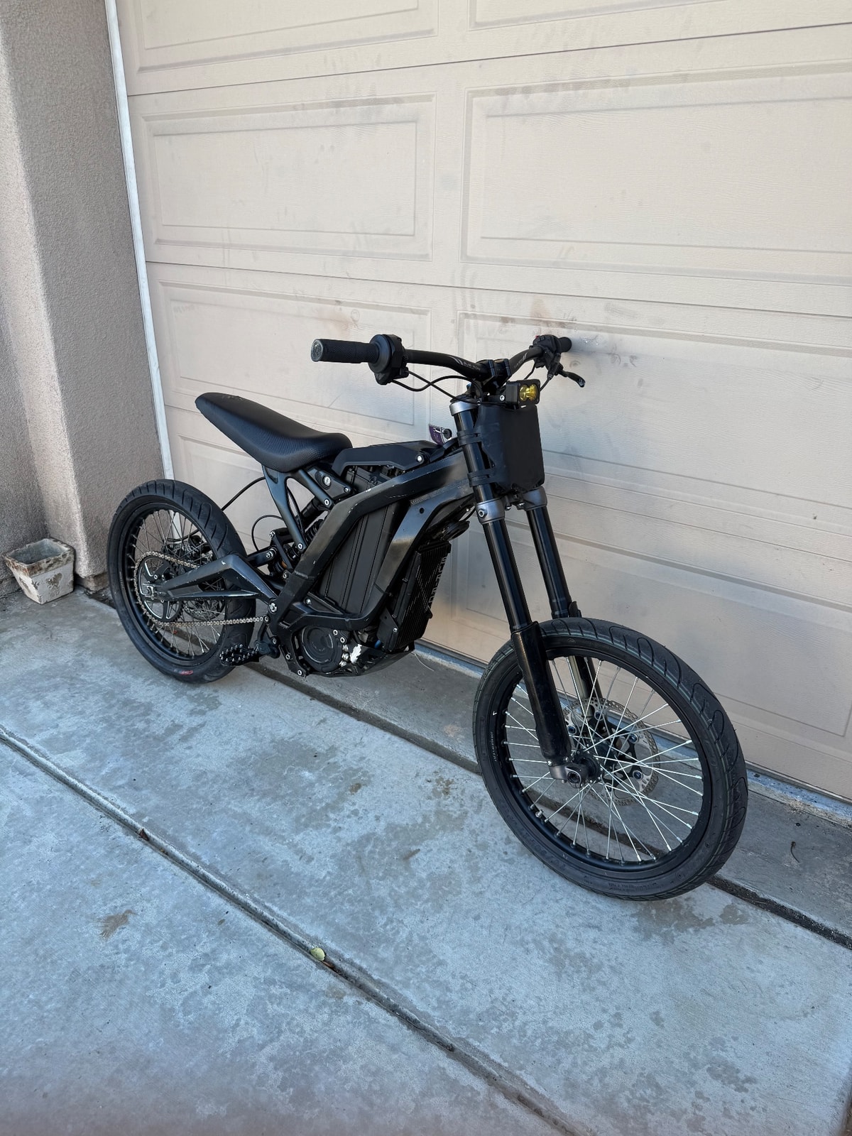 2023 Sur-Ron Light Bee X, photo 1 of 12