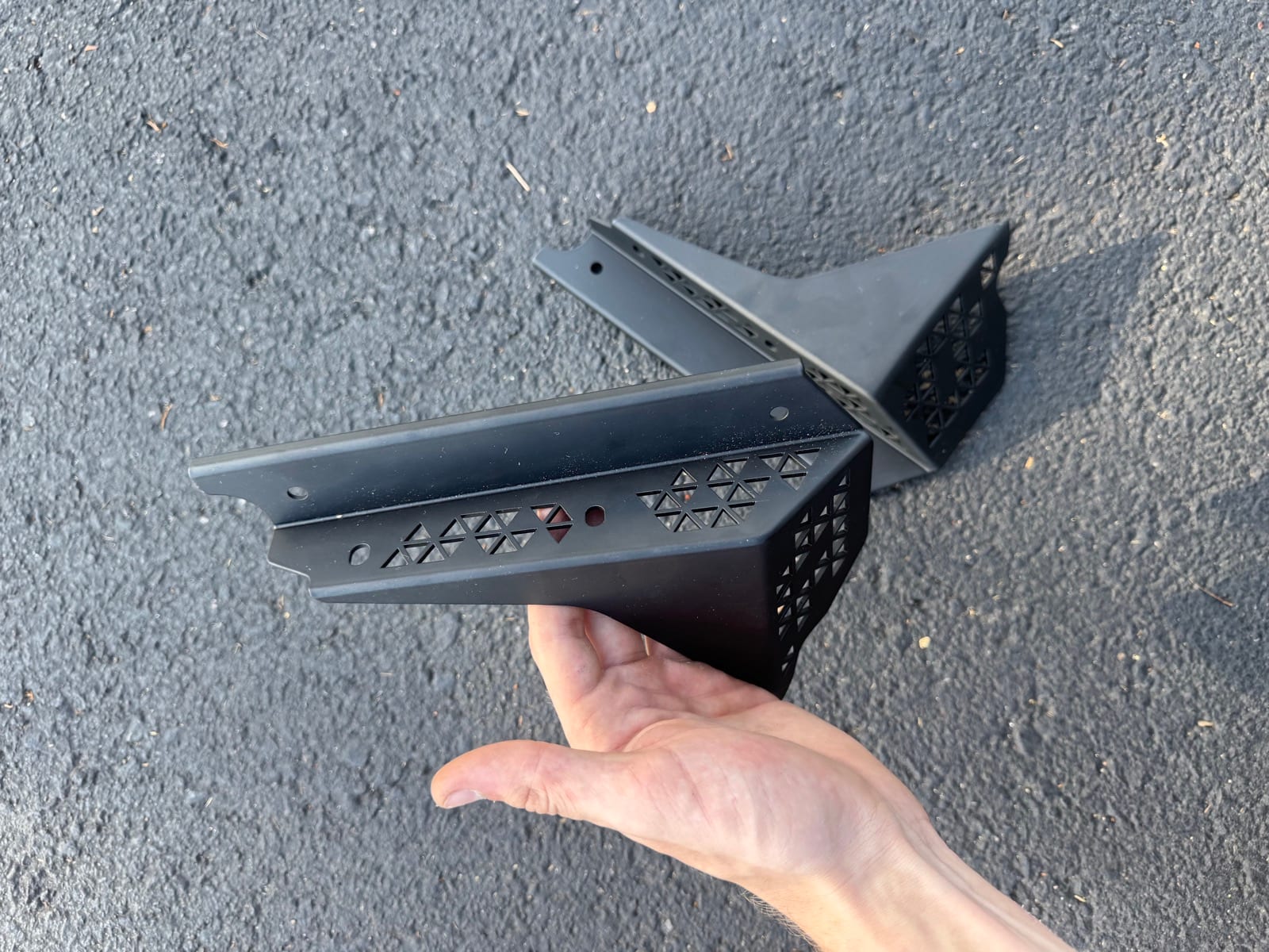 EBMX Shroud Mounts for Ultra Bee, photo 3 of 4