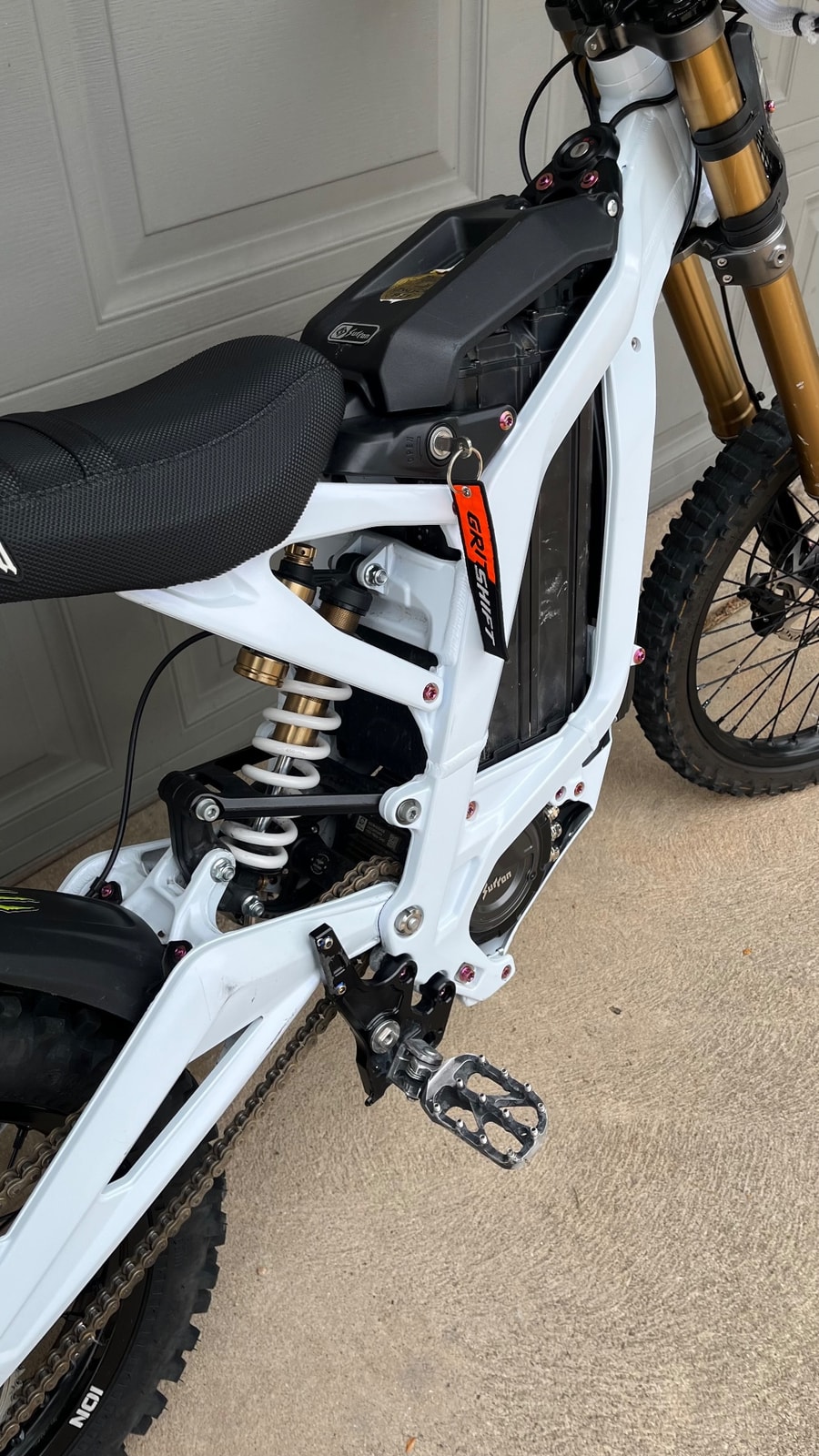 2025 Sur-Ron LBX, photo 4 of 7