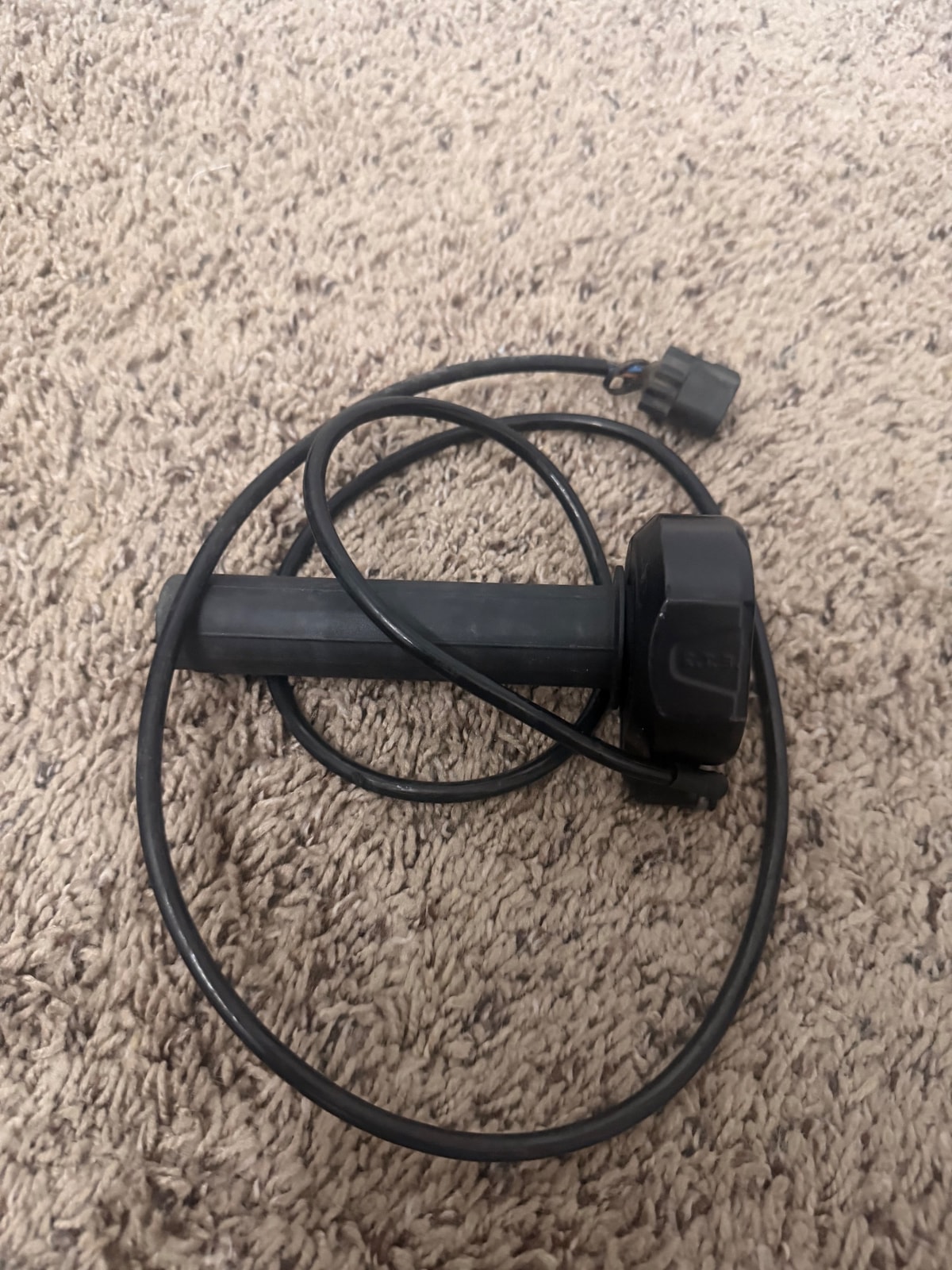 Sur-Ron LBX Throttle, photo 2 of 4