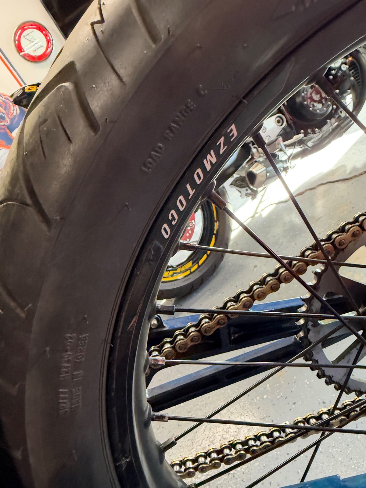 Surron super motos new, photo 2 of 3