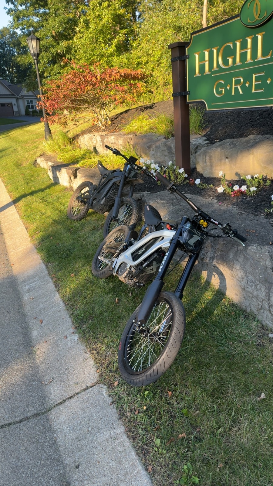 Front 17IN Supermoto, photo 3 of 3