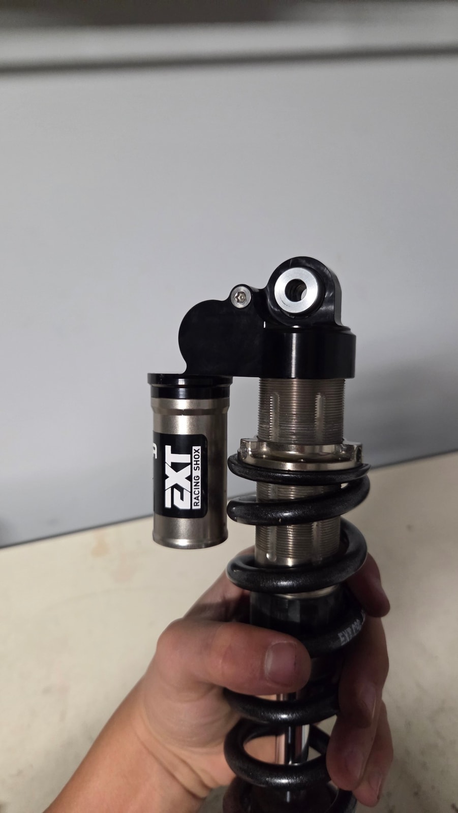 EXT Arma Rear Shock, photo 5 of 6