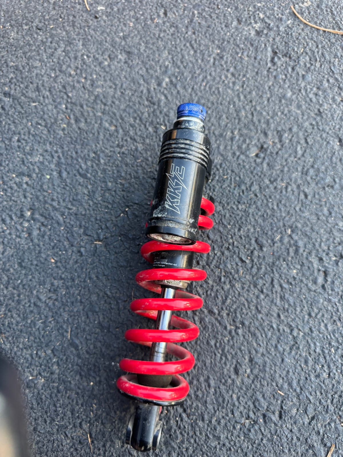 KKE Rear Shock, photo 3 of 3
