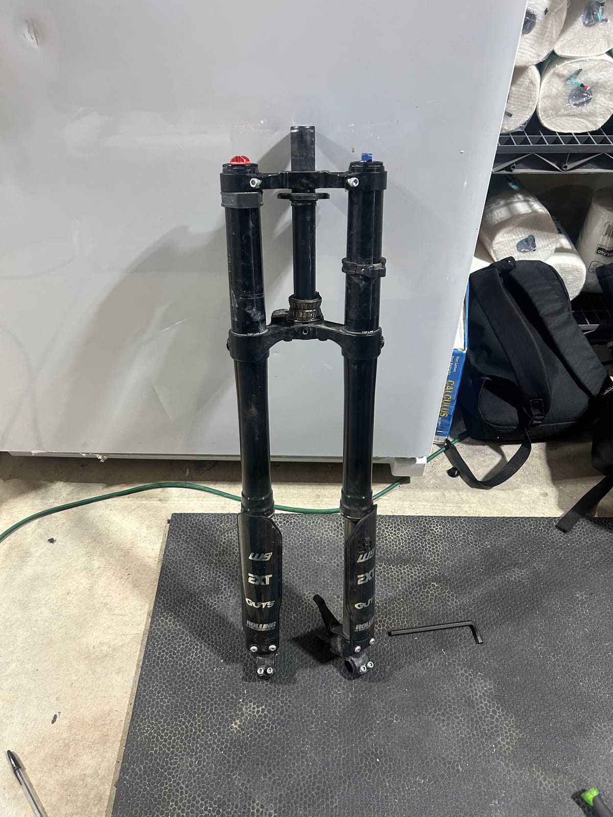 Talaria Xxx Forks, photo 1 of 4