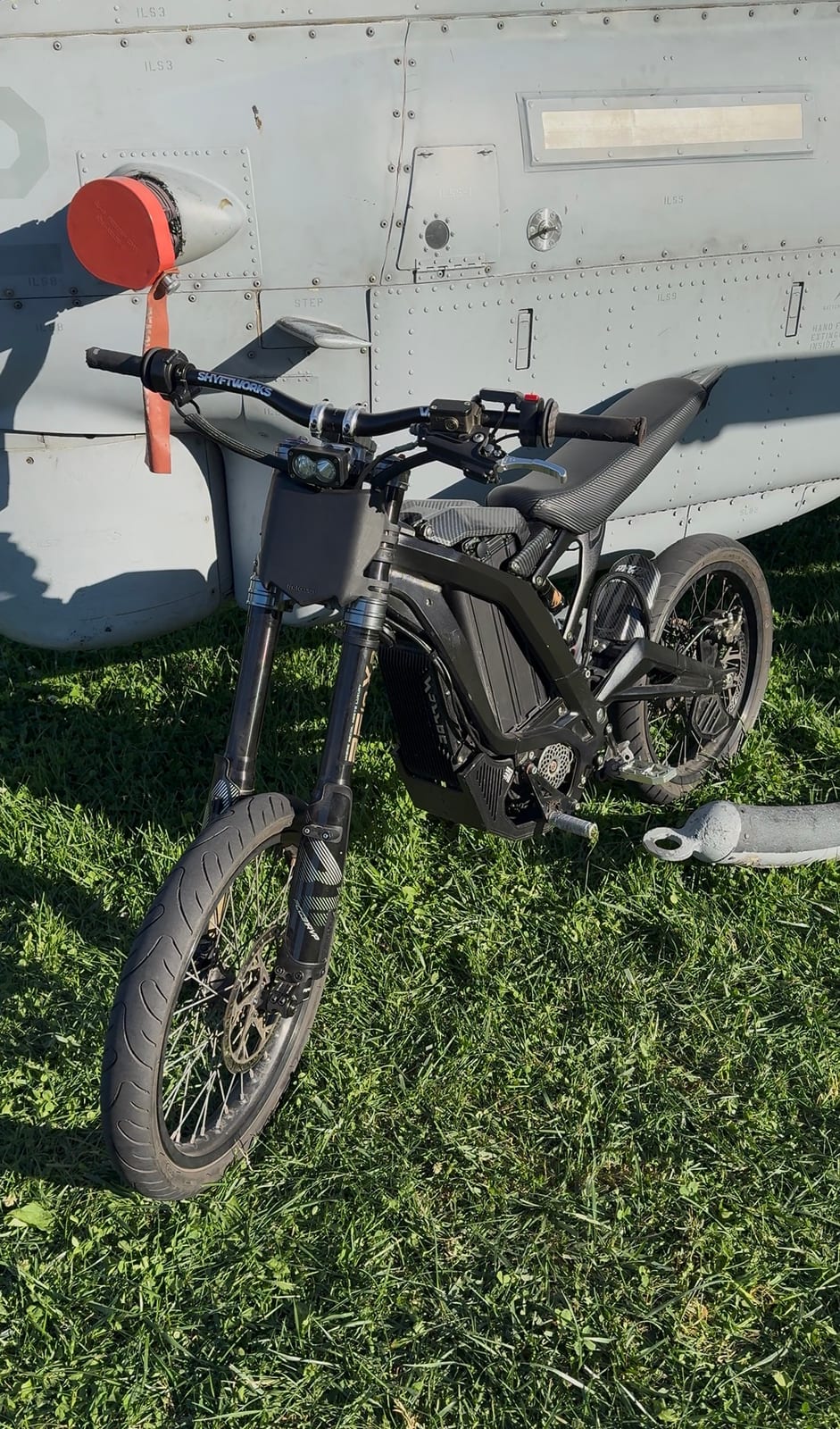2025 Sur-Ron LBX, photo 1 of 2