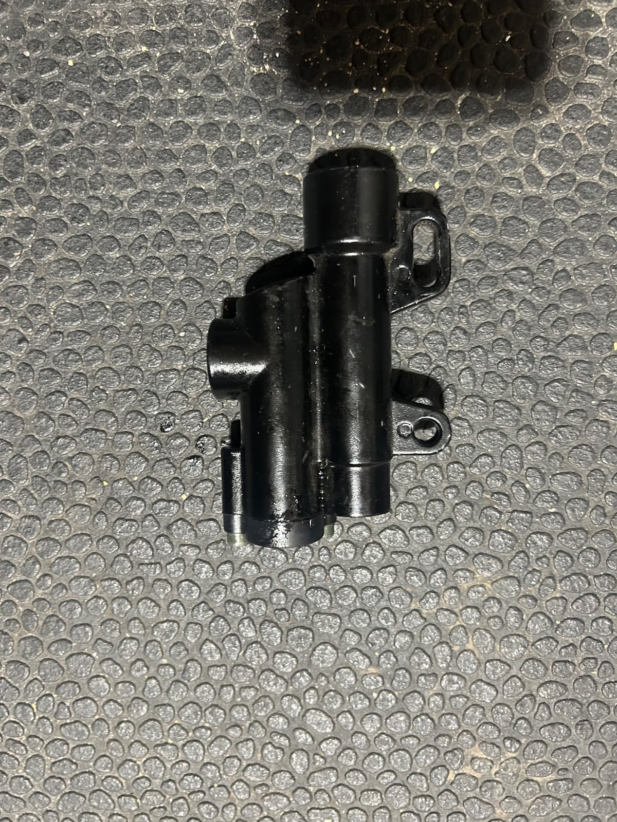 Footbrake Master Cylinder, photo 2 of 3