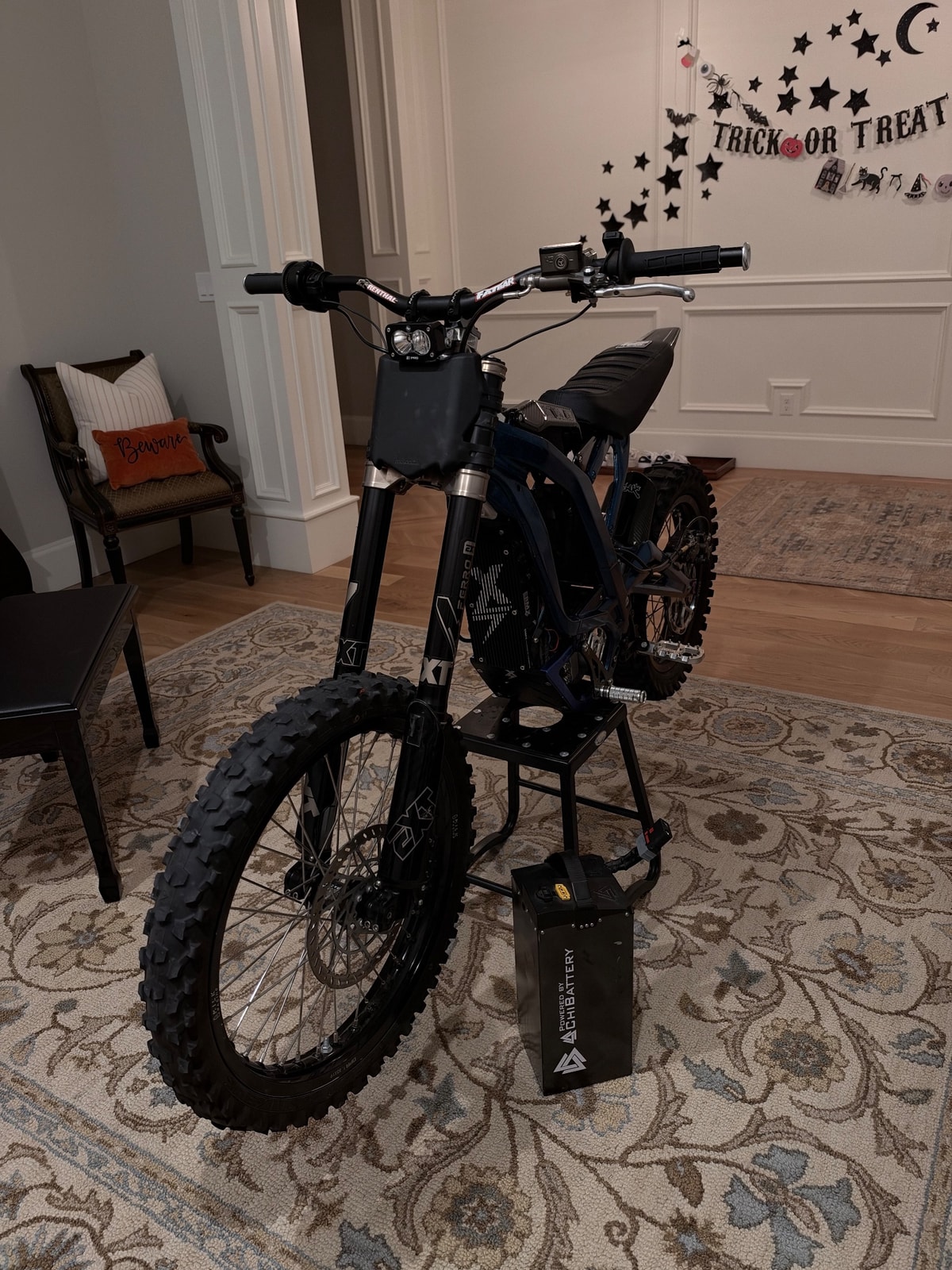 EXT Ferro Forks, photo 1 of 2