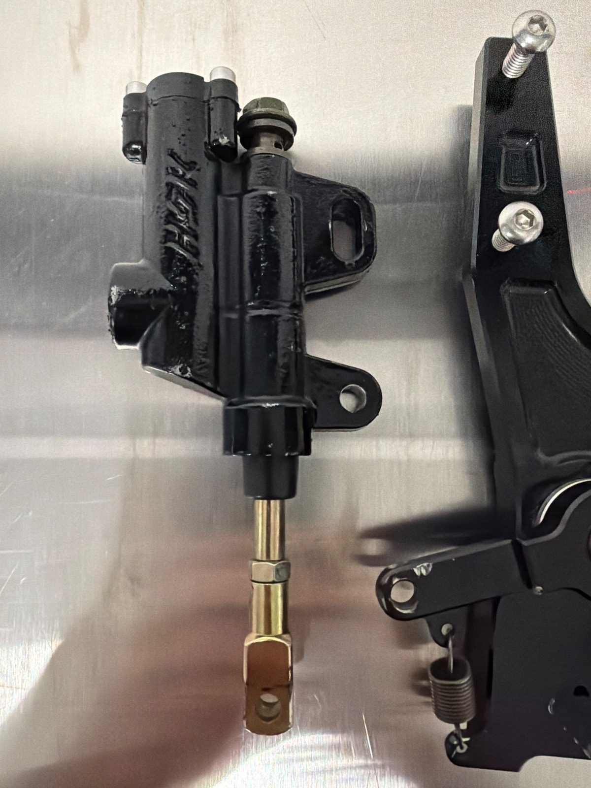 Footbrake Assembly And Master, photo 2 of 3