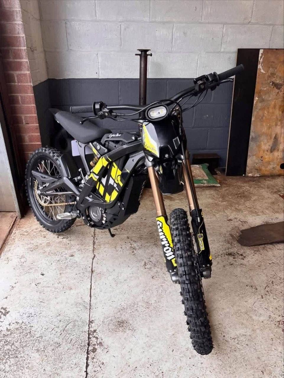 2025 Sur-Ron Light Bee 8KW, photo 5 of 5
