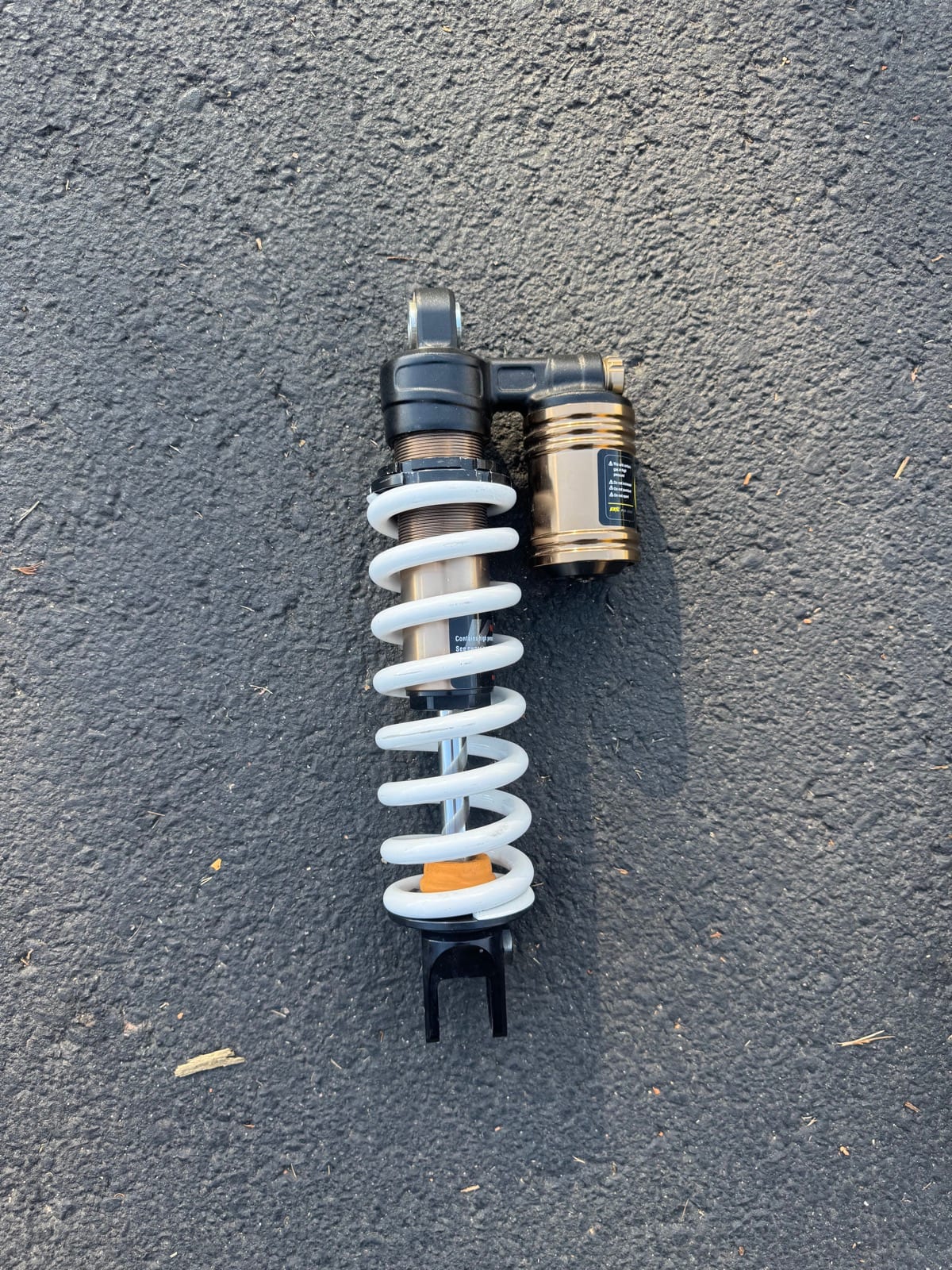 Ultra Bee Rear Shock, photo 1 of 6