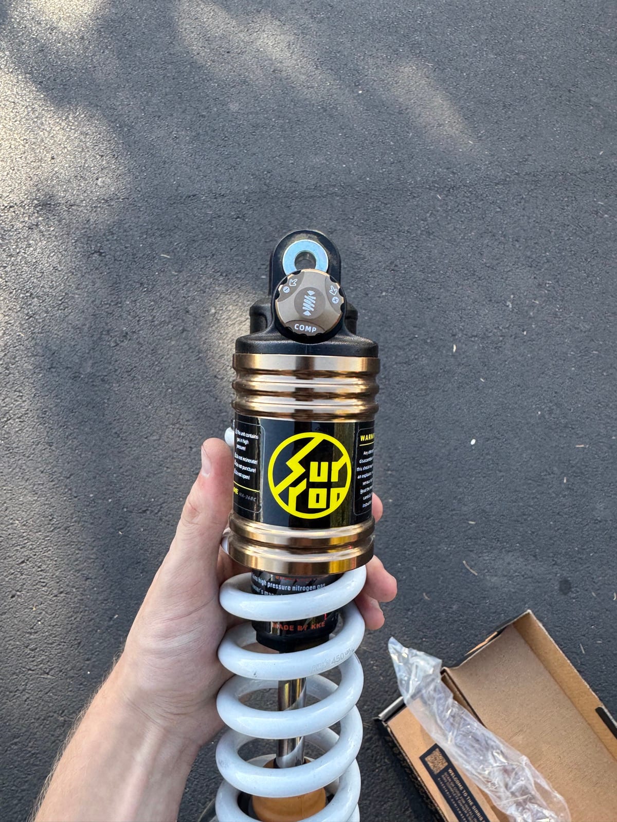 Ultra Bee Rear Shock, photo 2 of 6
