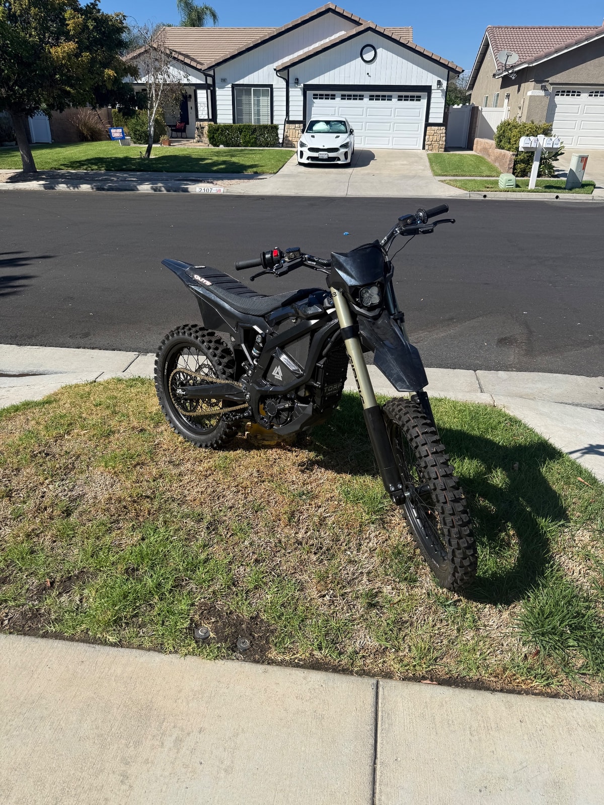Fully Built Ultra B, photo 1 of 8