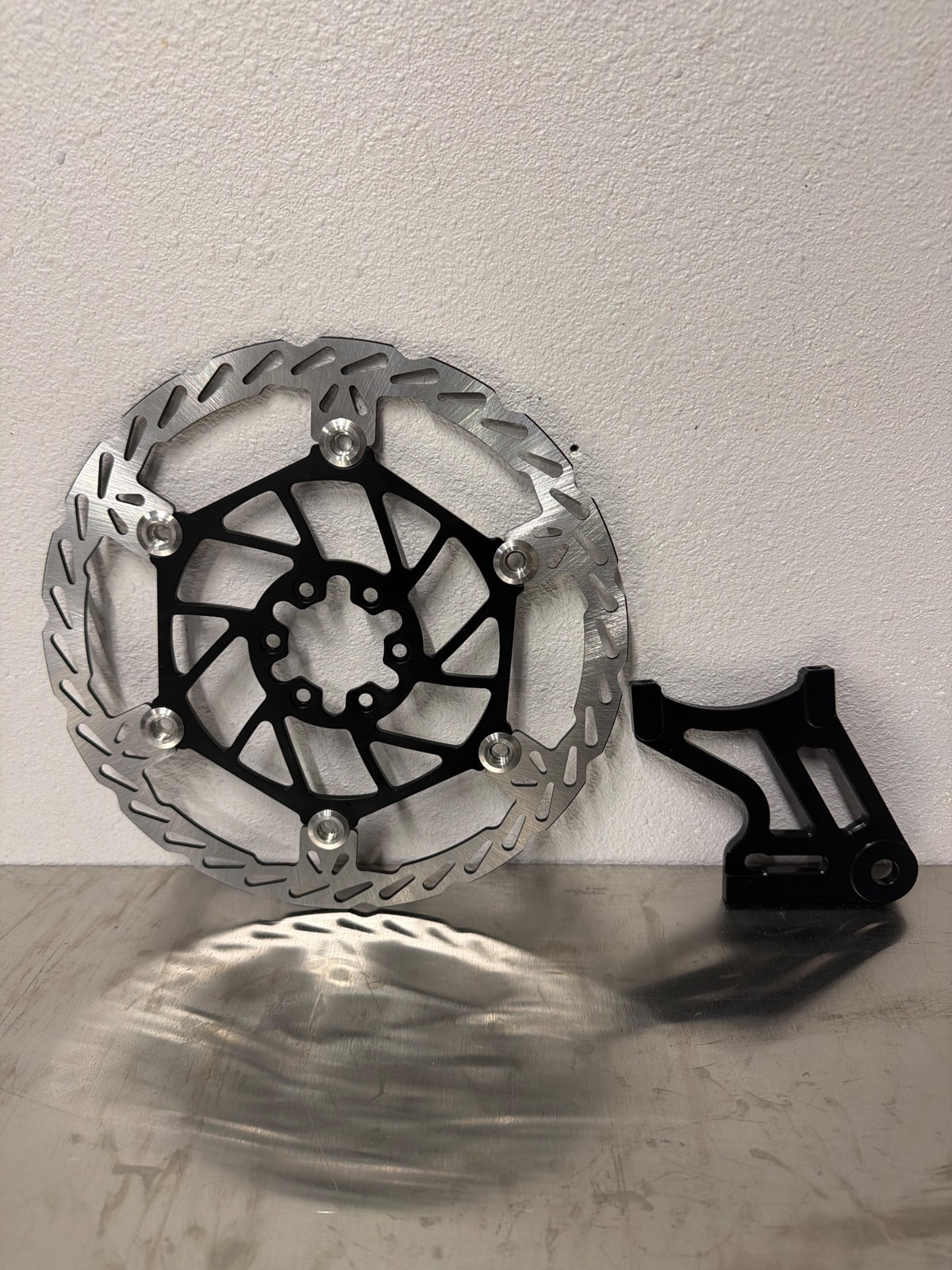 Brand New 250mm Rear Rotor And Adapter For Sur-Ron Lbx, photo 1 of 4