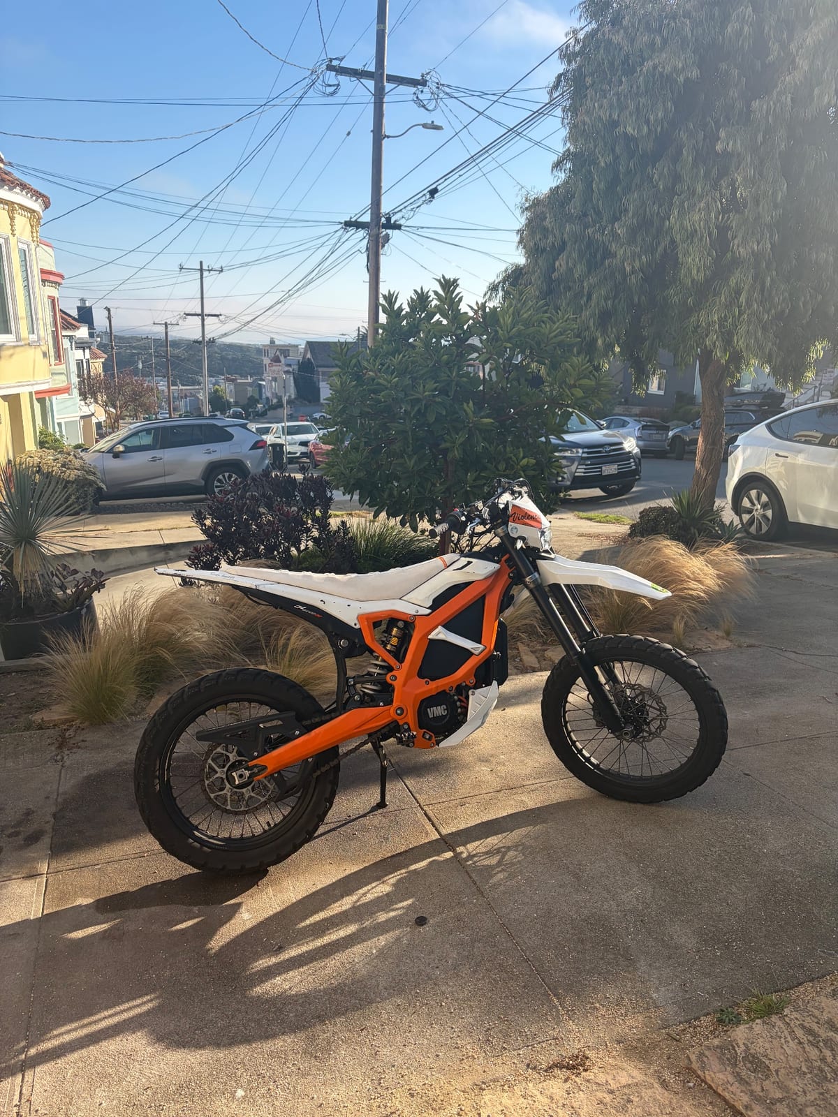 VMC ULTRA BEE, photo 1 of 2