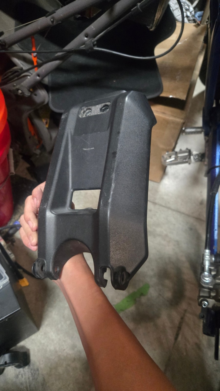 Sur-Ron Lbx Shock And Battery Lid, photo 2 of 3